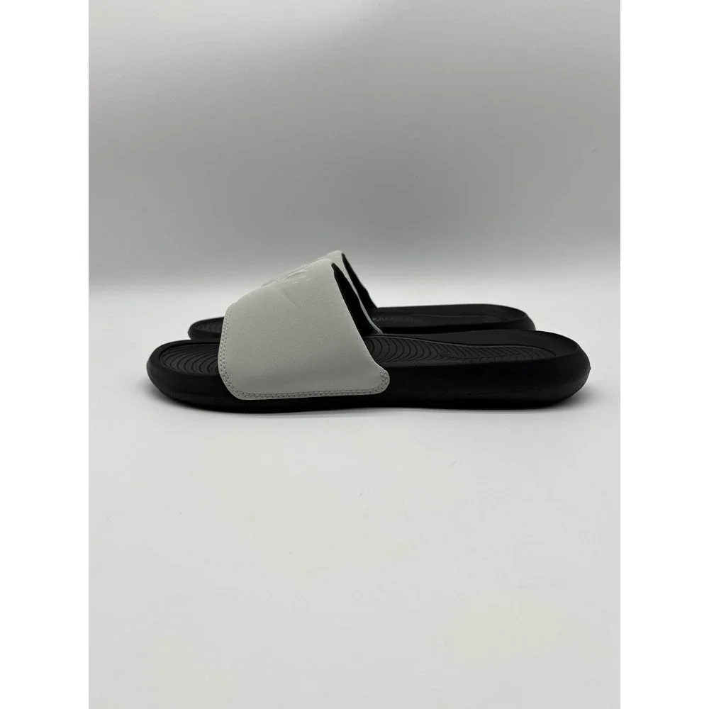 Nike Victori One Slides Mens 10 Grey Black Athletic Sandals CN9675-014